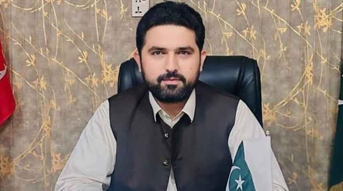 CM Afridi again denied meeting with Imran as KP cabinet formation faces delay