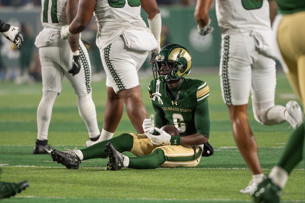 CSU Rams fans showed up vs. Hawaii. Jay Norvell, offense didn't