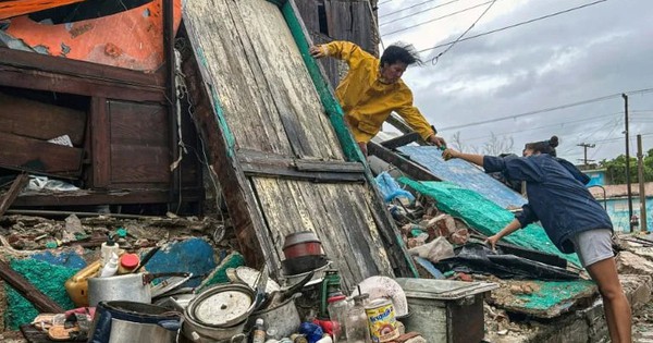 Caribbean reels from 'unprecedented' hurricane destruction