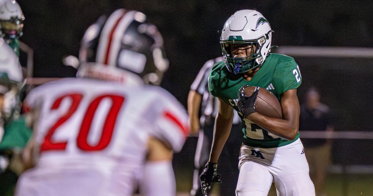 Chargers dominant in improving to 6-1