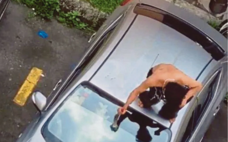 Cops nab foreigner who ran amok, injures elderly man