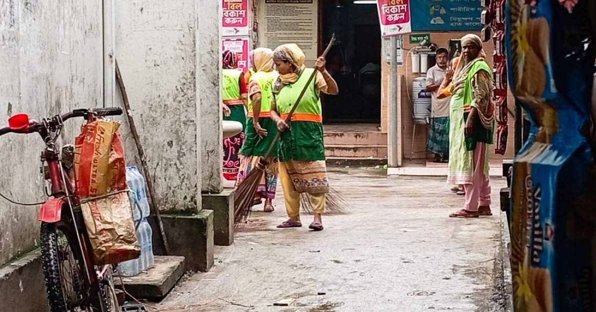 DSCC launches special cleanliness drive at DU, Buet, DMCH