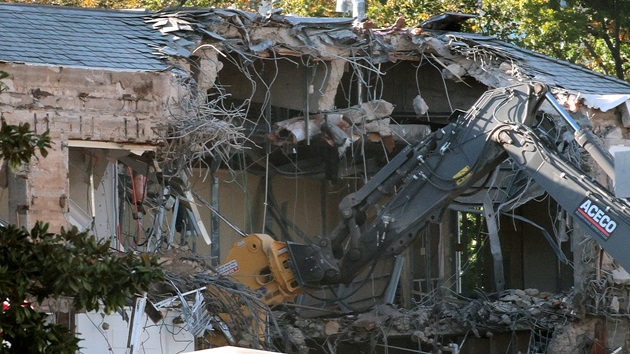 'Entirety' of East Wing to be 'modernized' to build Trump ballroom: White House official