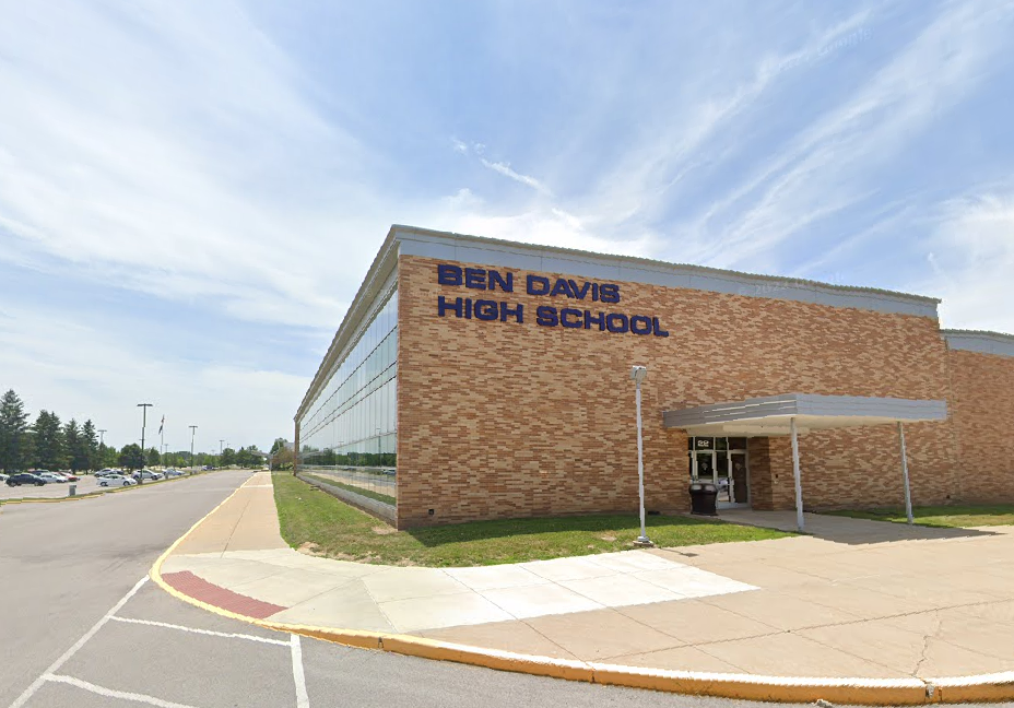 Family claims deaf-blind student was abused, sues Wayne Township schools - Indianapolis News | Indiana Weather | Indiana Traffic