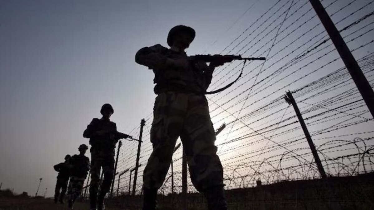 Firing, blasts heard near LoC as Army foils suspected infiltration bid in J&K