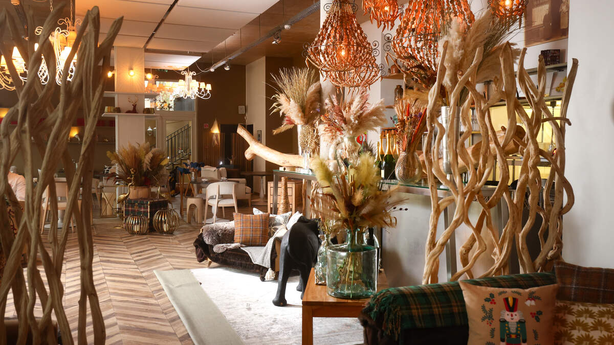 Regular customers of La Villa de Camille et Julien can rejoice: contrary to recent plans, the Michelin-starred restaurant will not be closing after all.