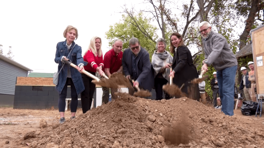 Habitat for Humanity breaks ground on new Charleston build site