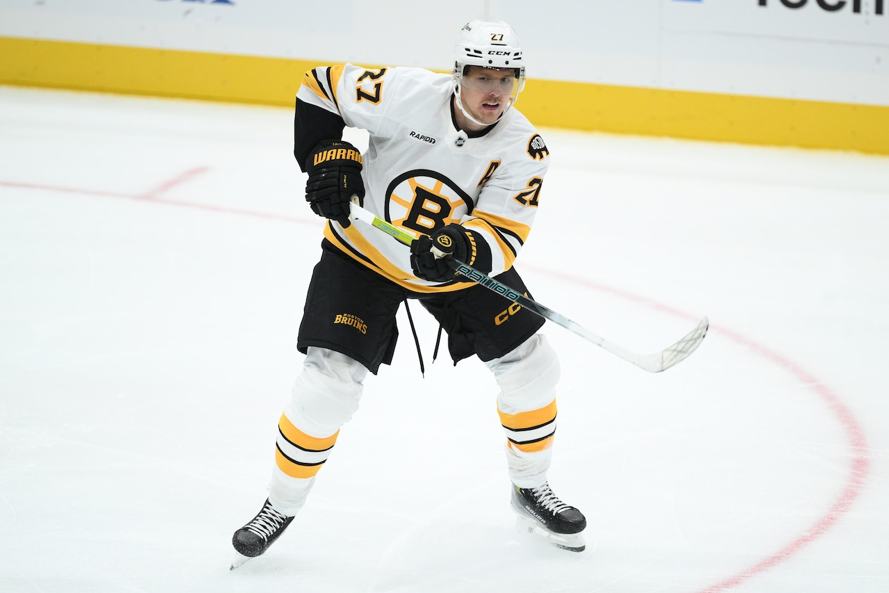 Hampus Lindholm injury: Bruins coach updates status of 2 defensemen