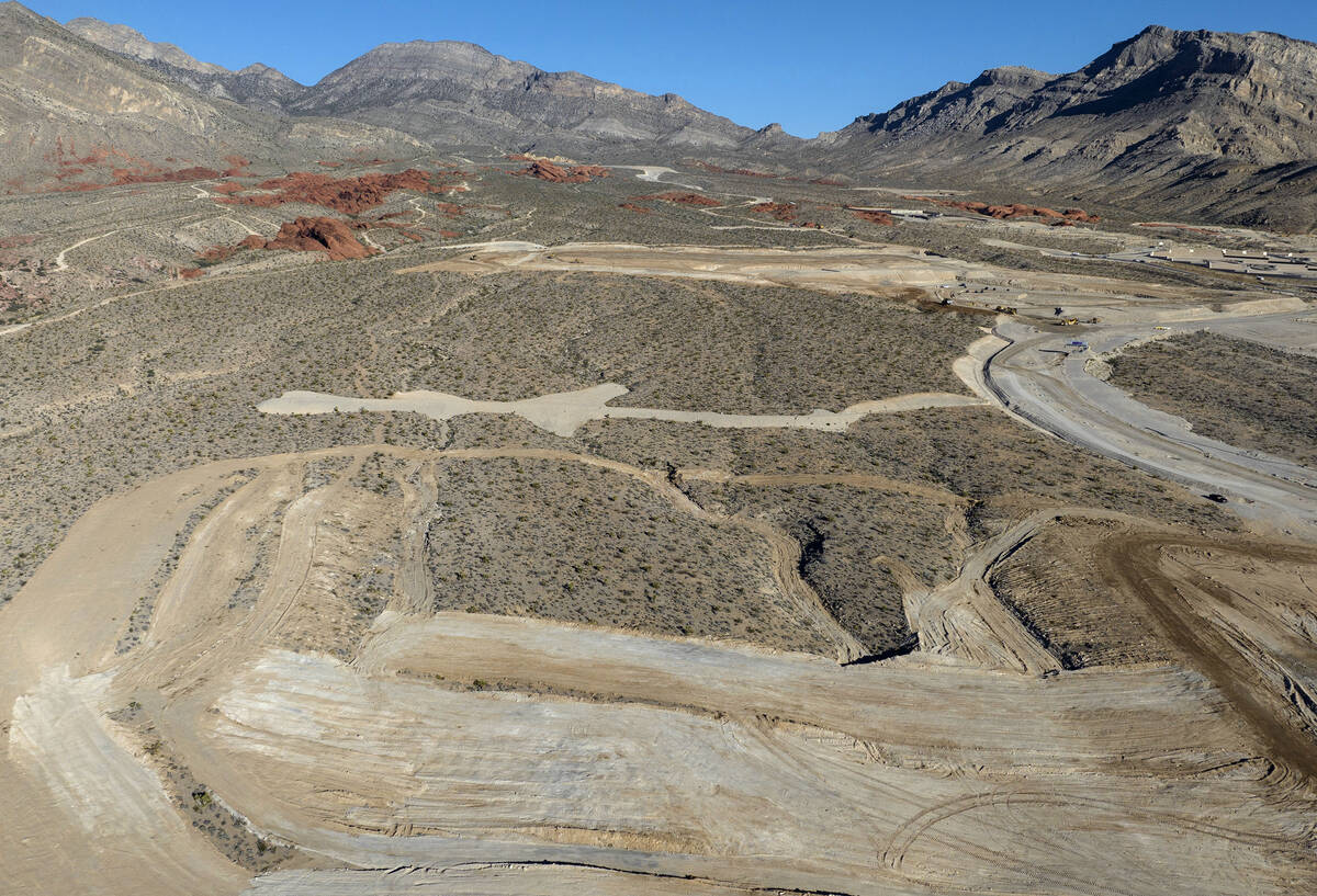 A parcel of land sold to homebuilders is seen at the northwest end of Far Hills Avenue in Las V ...