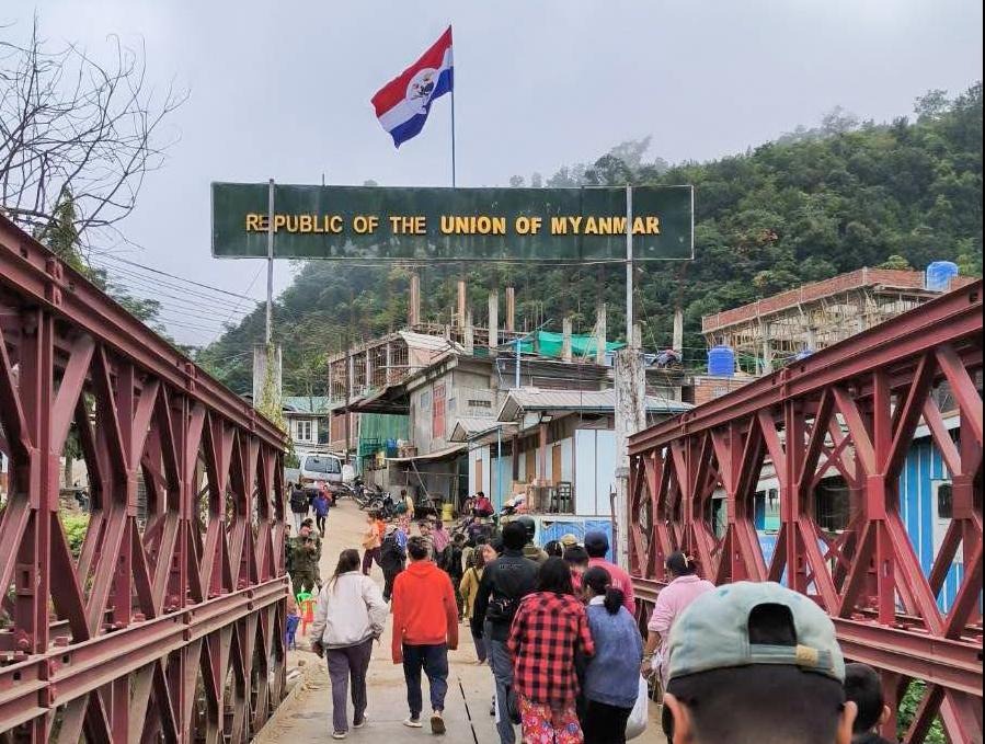How the split in the Chin resistance impacts displaced people in Chinland