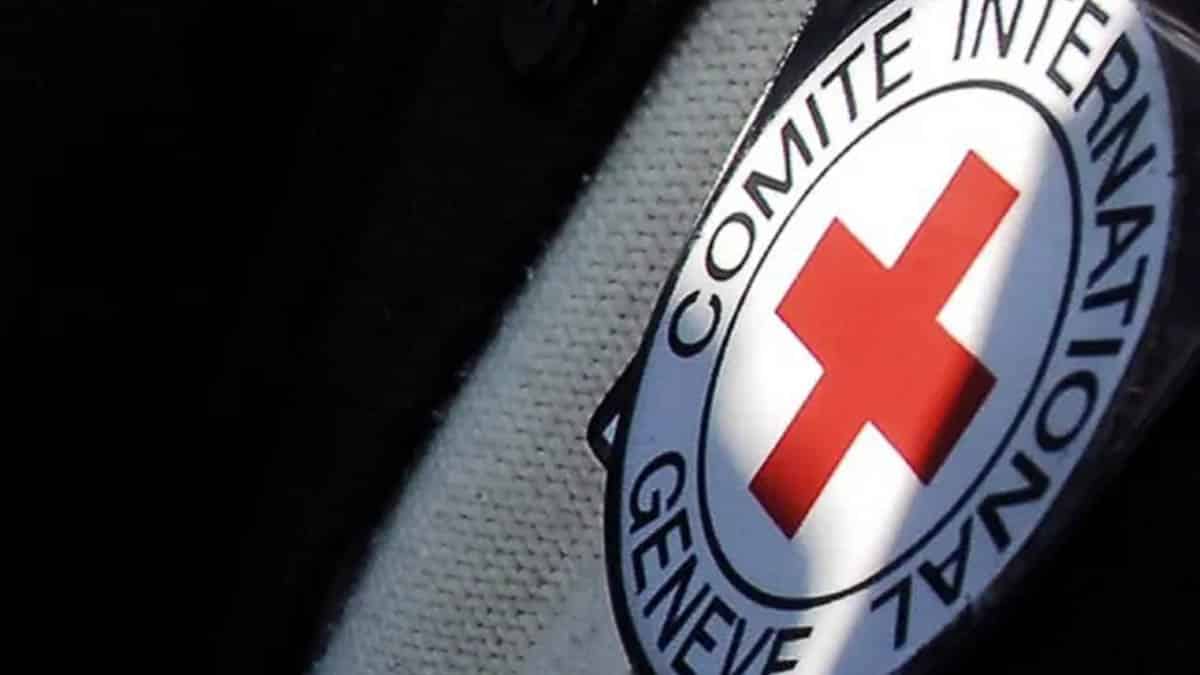 ICRC Confirms Active Monitoring of 18 Cambodian Soldiers Detained by Thailand