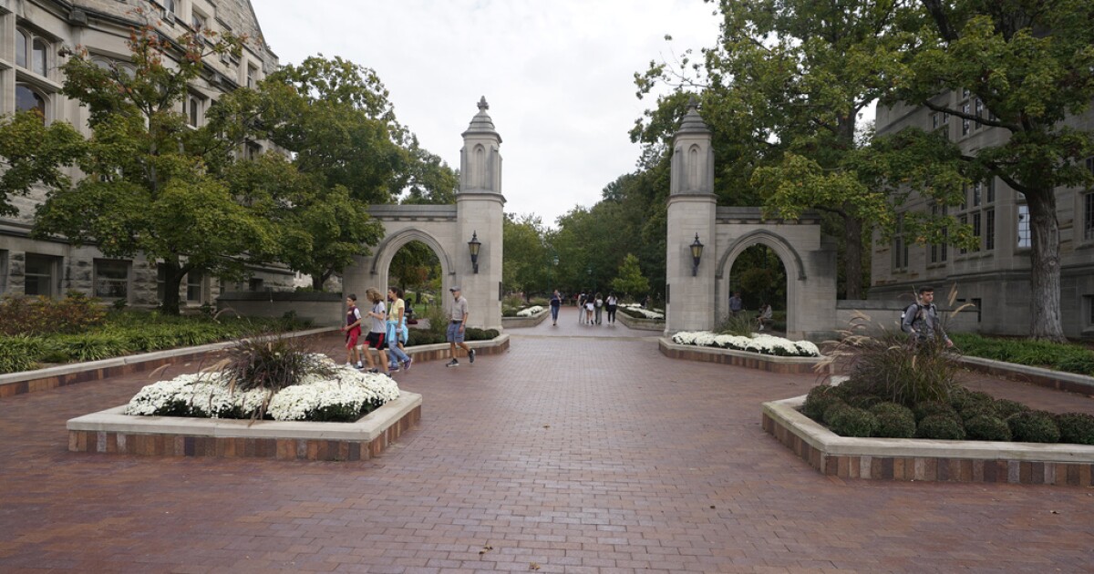 Indiana student journalists decry university’s move to halt printing