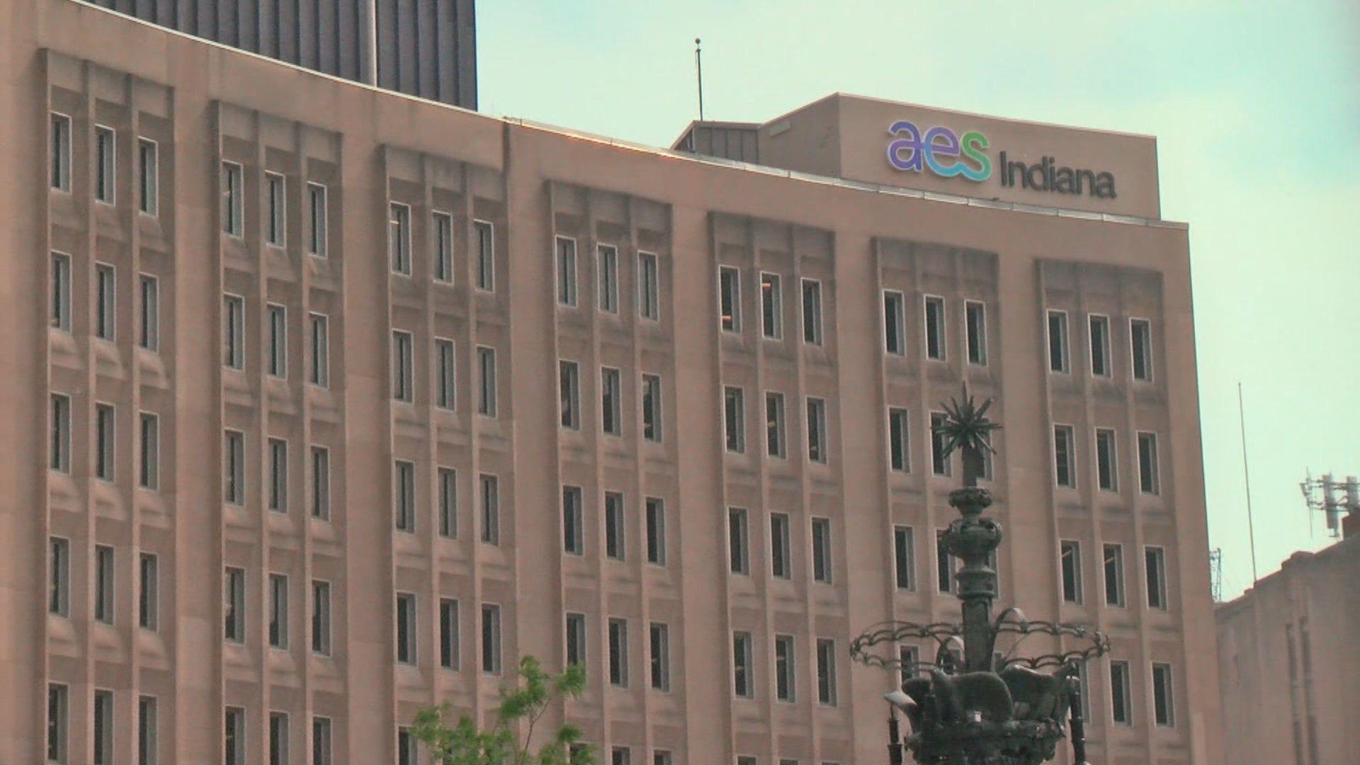 Indianapolis says it's secured rate hike settlement with AES Indiana - Indianapolis News | Indiana Weather | Indiana Traffic