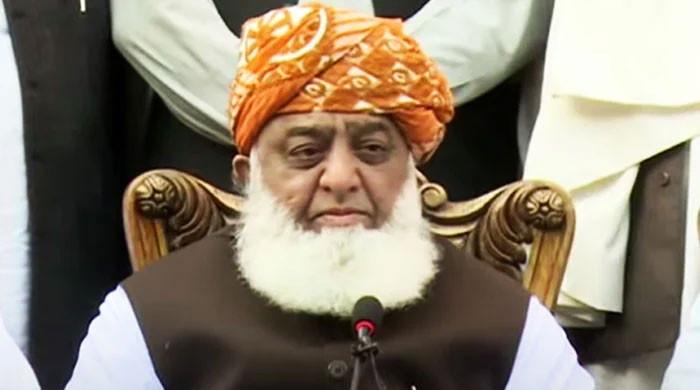 JUI-F chief Fazl offers mediation between Pakistan, Afghanistan amid tensions