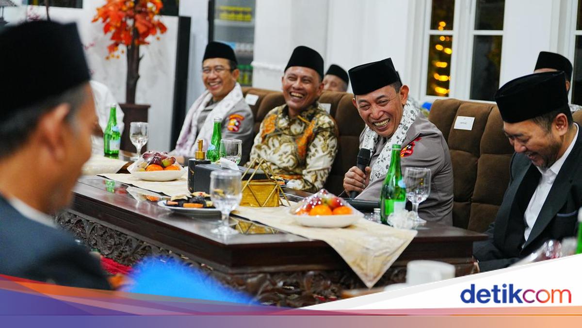 Kapolri Sambangi Ponpes An-Nur 2 Al-Murtadlo Malang, Jaga Tali Silaturahmi