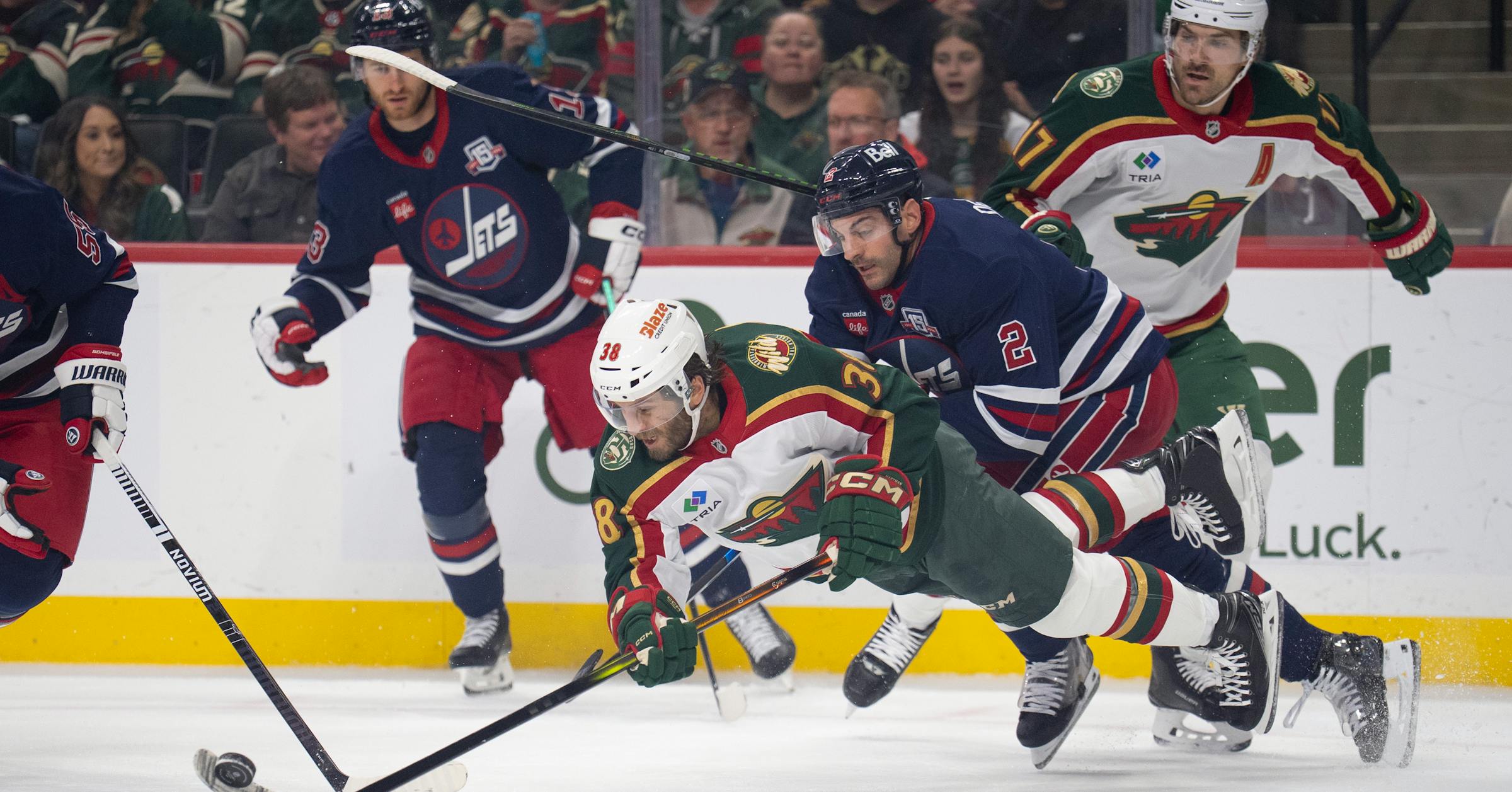 Kyle Connor's OT goal lifts Jets past Wild