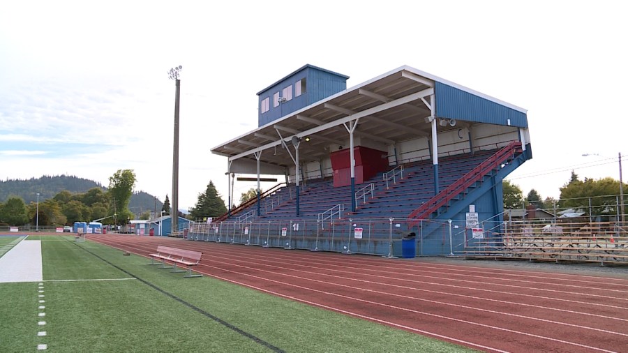 Lebanon High School receives $100K grant from T-Mobile for football stadium
