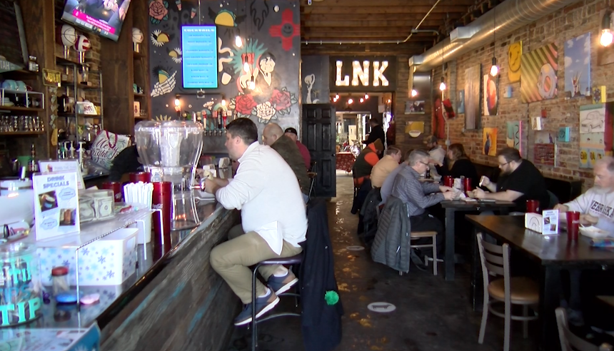 Lincoln's Muchachos opens up free food pantry amid government shutdown, SNAP cuts