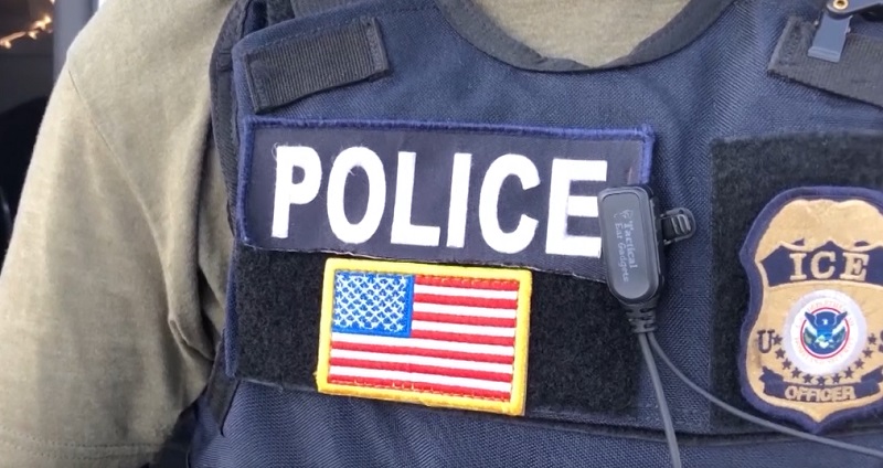 Man faces felony after allegedly spitting on federal officer outside Portland ICE facility