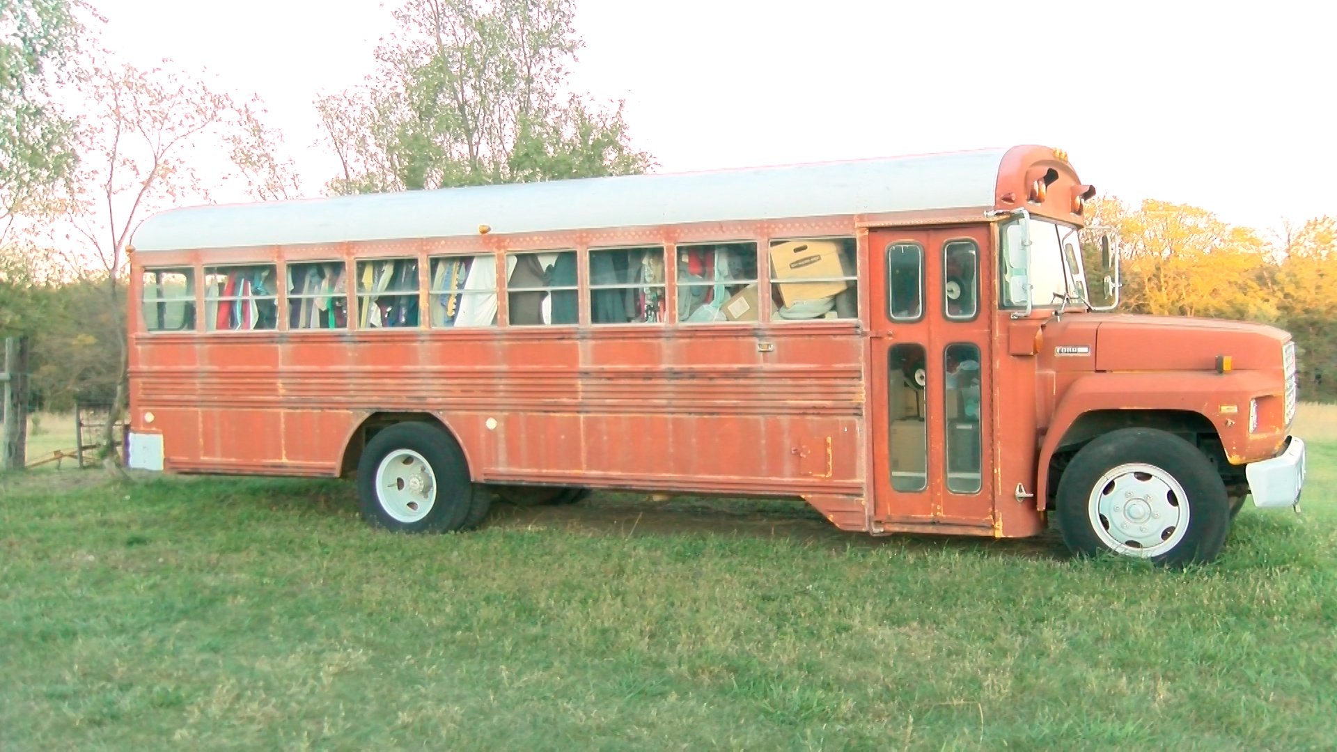 Nebraska veteran gives back to domestic violence victims