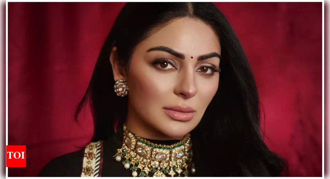 Neeru Bajwa is all about food and fun on Diwali; says ‘Basically, I eat mithai for dinner' - Exclusive |