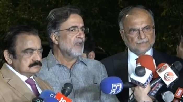PPP, PML-N sign no-confidence motion against AJK PM as deadlock ends