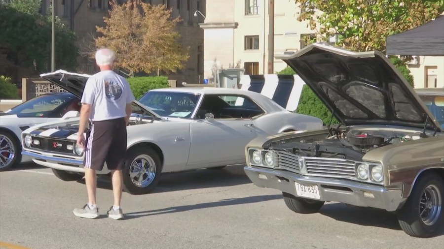 People show off their rides in Charleston's Freedom Car Show