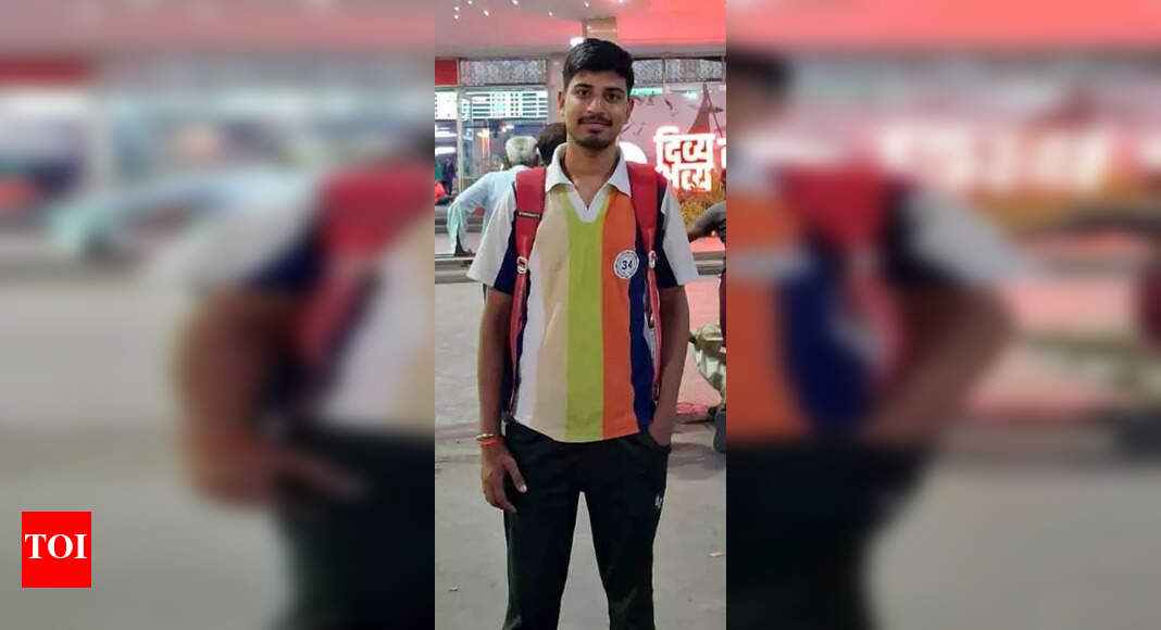 Rising from Prayagraj slum, this 22-yr-old is now electrical engineer at a Pune firm | Prayagraj News