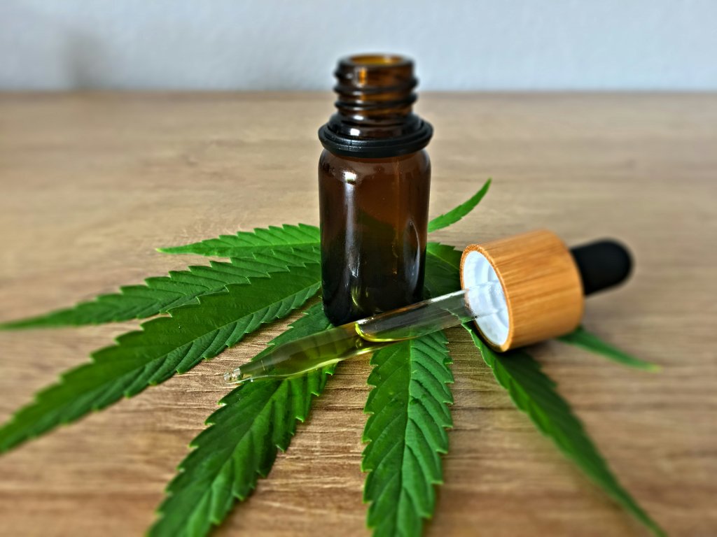 Spanish government approves decree to legalise use of cannabis for medical purposes