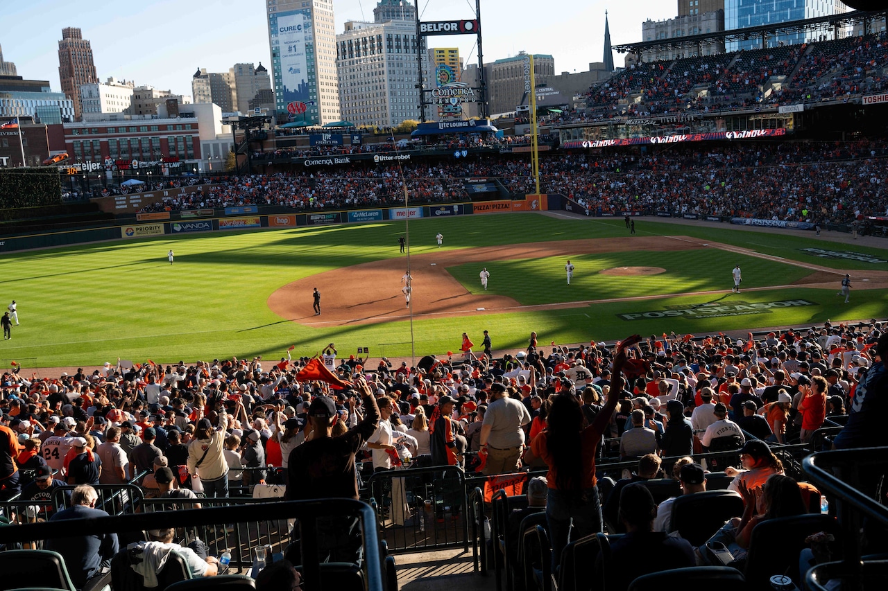Tigers’ Game 5 in Seattle moves to primetime slot; winner advances to Toronto