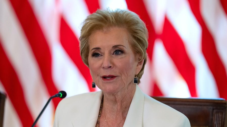 Trump aims to give preferential funding treatment to universities that meet demands