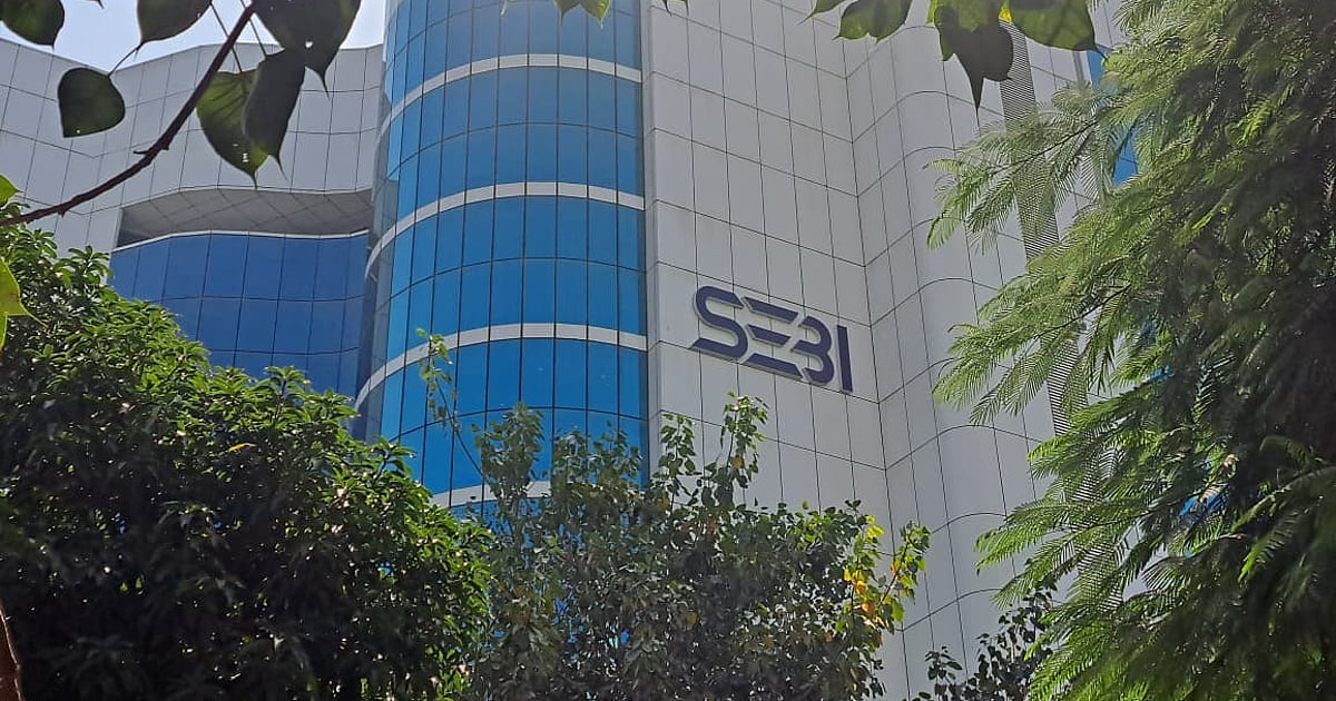 VS Sundaresan, Sandeep Pradhan Lead Race as Govt Shortlists SEBI WTM Successors