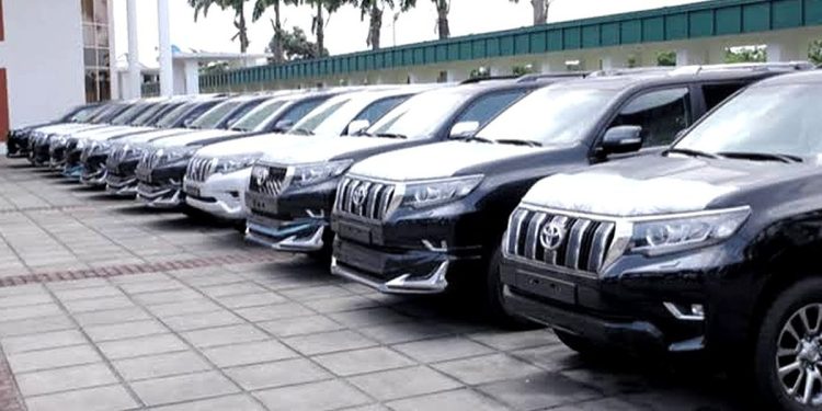 Vehicle Market Hits Speed Bump as Imports Surge, Prices Fall