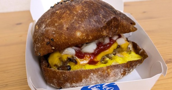 We predict that new gourmet burger shop Neo Nice Burger is going to be bun in a million