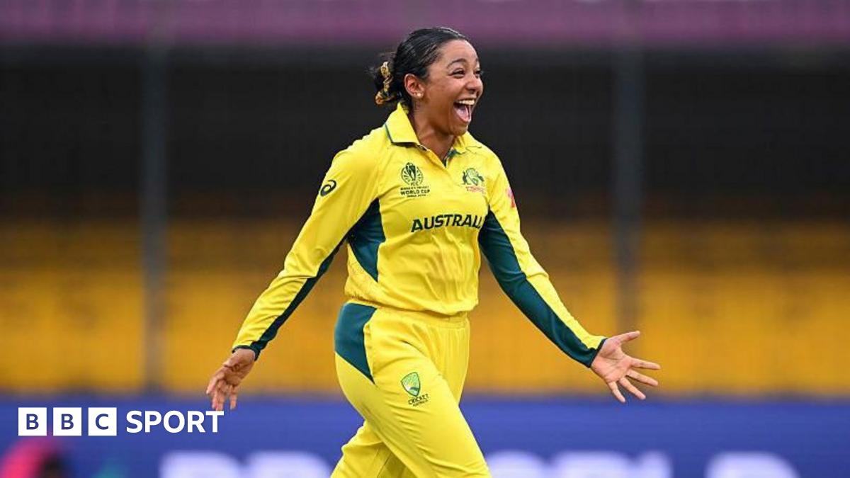 Alana King (left) and Ash Gardner celebrate a wicket