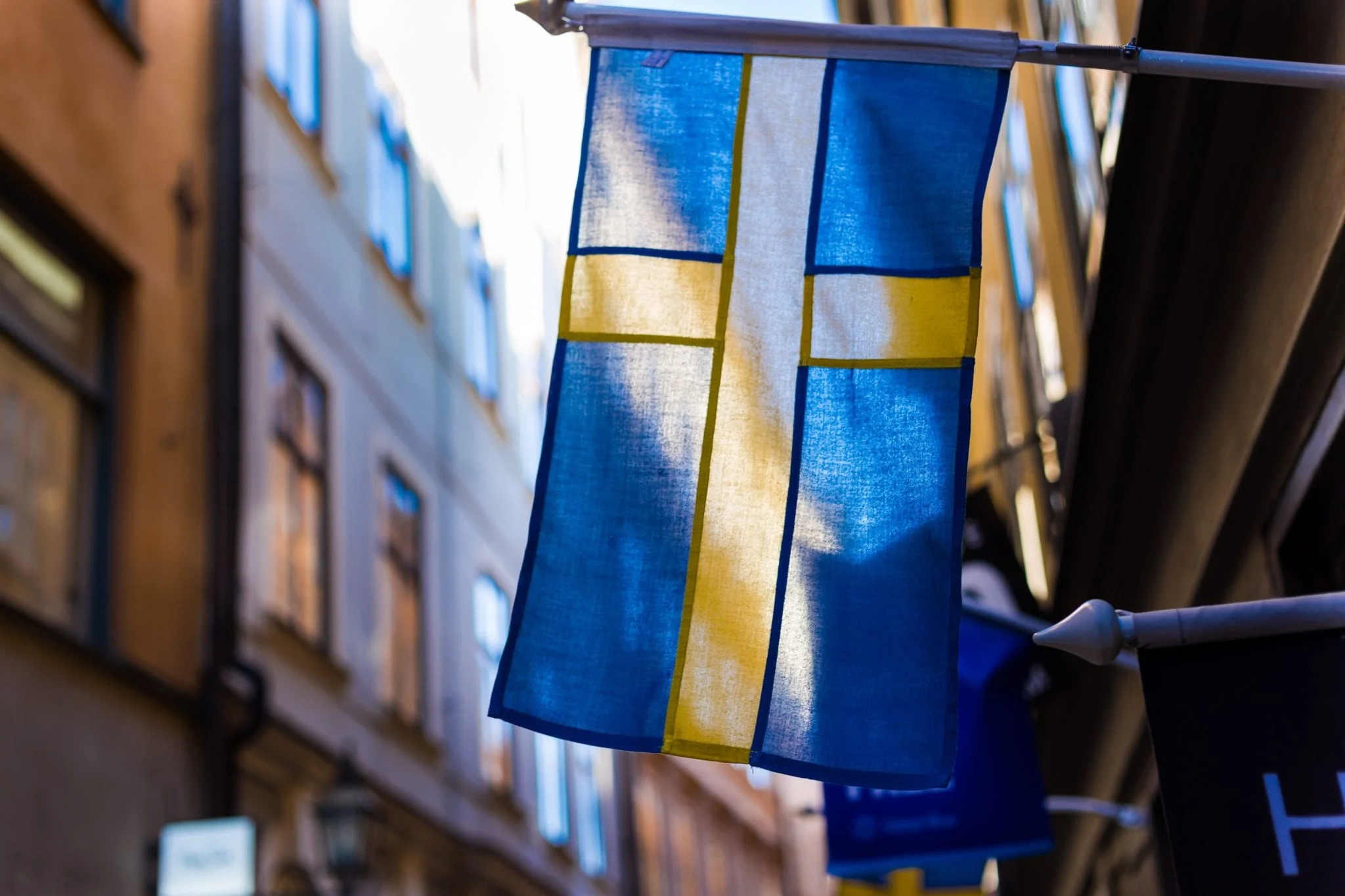 Xog ka cusub fadeexadda lacagta la sheegay in xafiiska Xamza uu ka qaatay Sweden