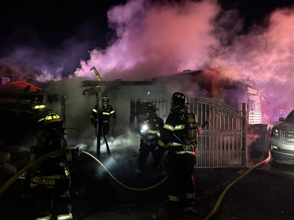2 people, 1 dog killed in early morning house fire north of Denver ...