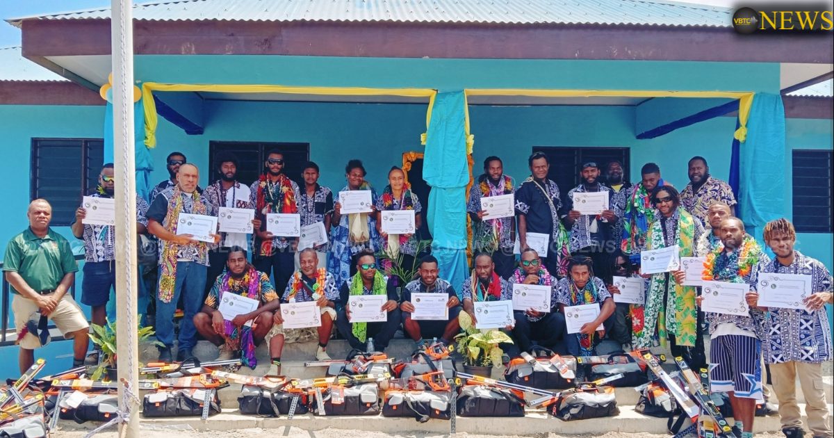 25 SE Santo Trainees Graduate in Building Construction Program