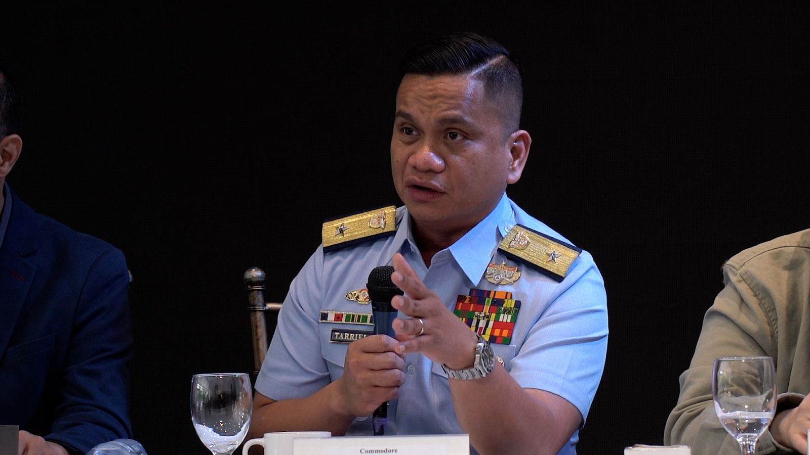 Three vessels of the Chinese Coast Guard (CCG) were spotted in the Philippines&rsquo; Exclusive Economic Zone (EEZ) off Zambales, the Philippine Coast Guard (PCG) said on Sunday.