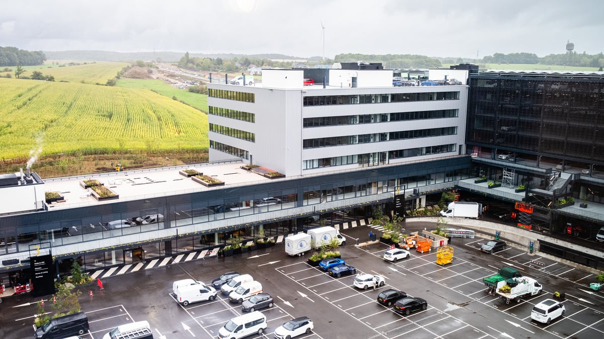 Patients could get an X-ray or MRI scan at the GridX shopping and tourism complex in the future, according to a Land newspaper report