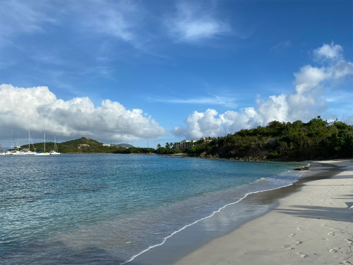 st thomas beach