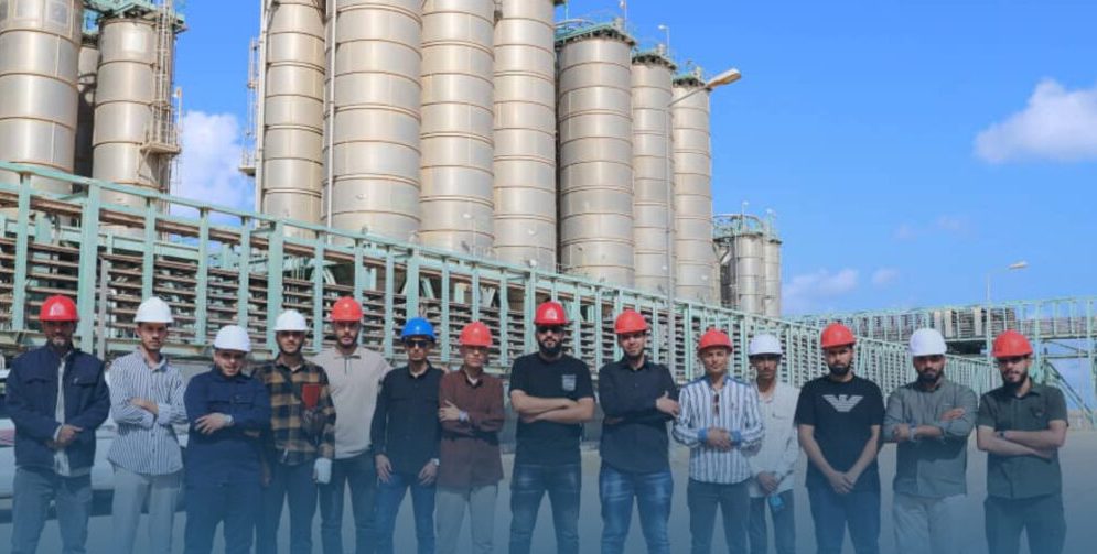 A scientific visit by Sirte engineering students to the Ras Lanuf Oil Complex