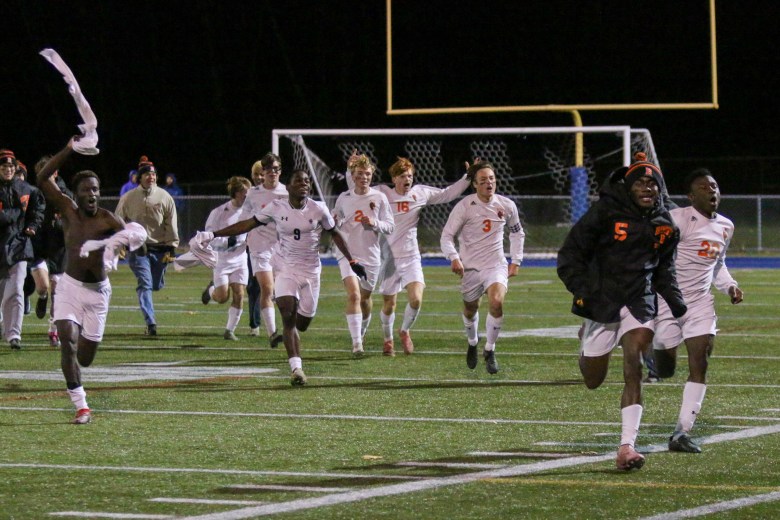 Brunswick boys soccer downs Lewiston in A North semis