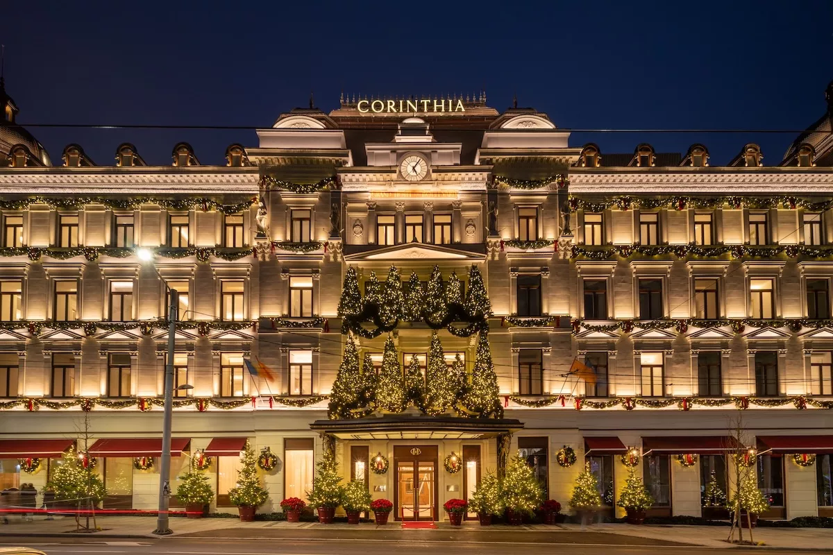Bucharest’s first Christmas display light up at Corinthia Grand Hotel du Boulevard