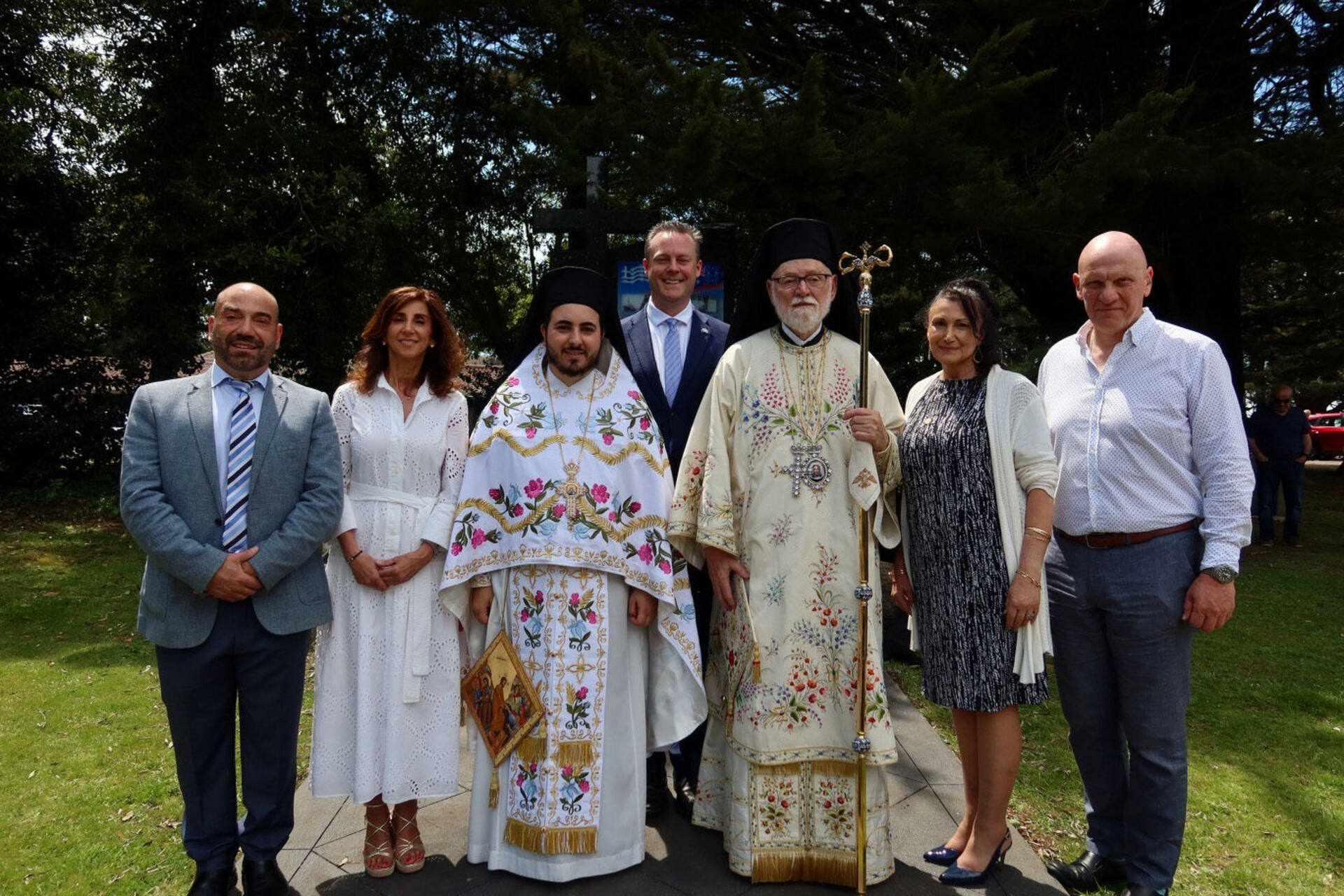 Commemorative service honours pioneering Greek migrants at Panagia Kamariani, Red Hill