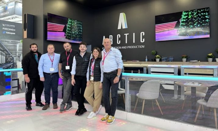 Croatian company unveils cutting-edge ice inks with real ice