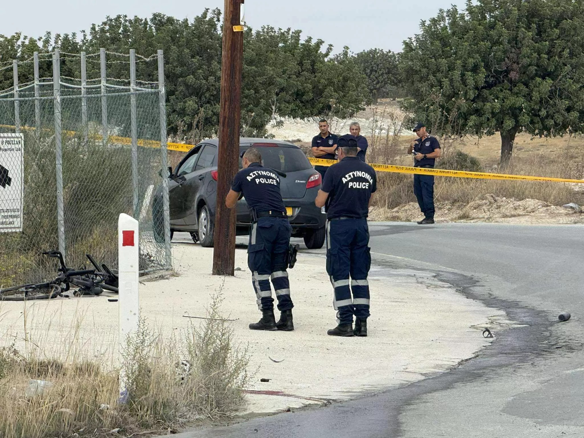 Cyclist killed in head-on Limassol traffic collision (photos)