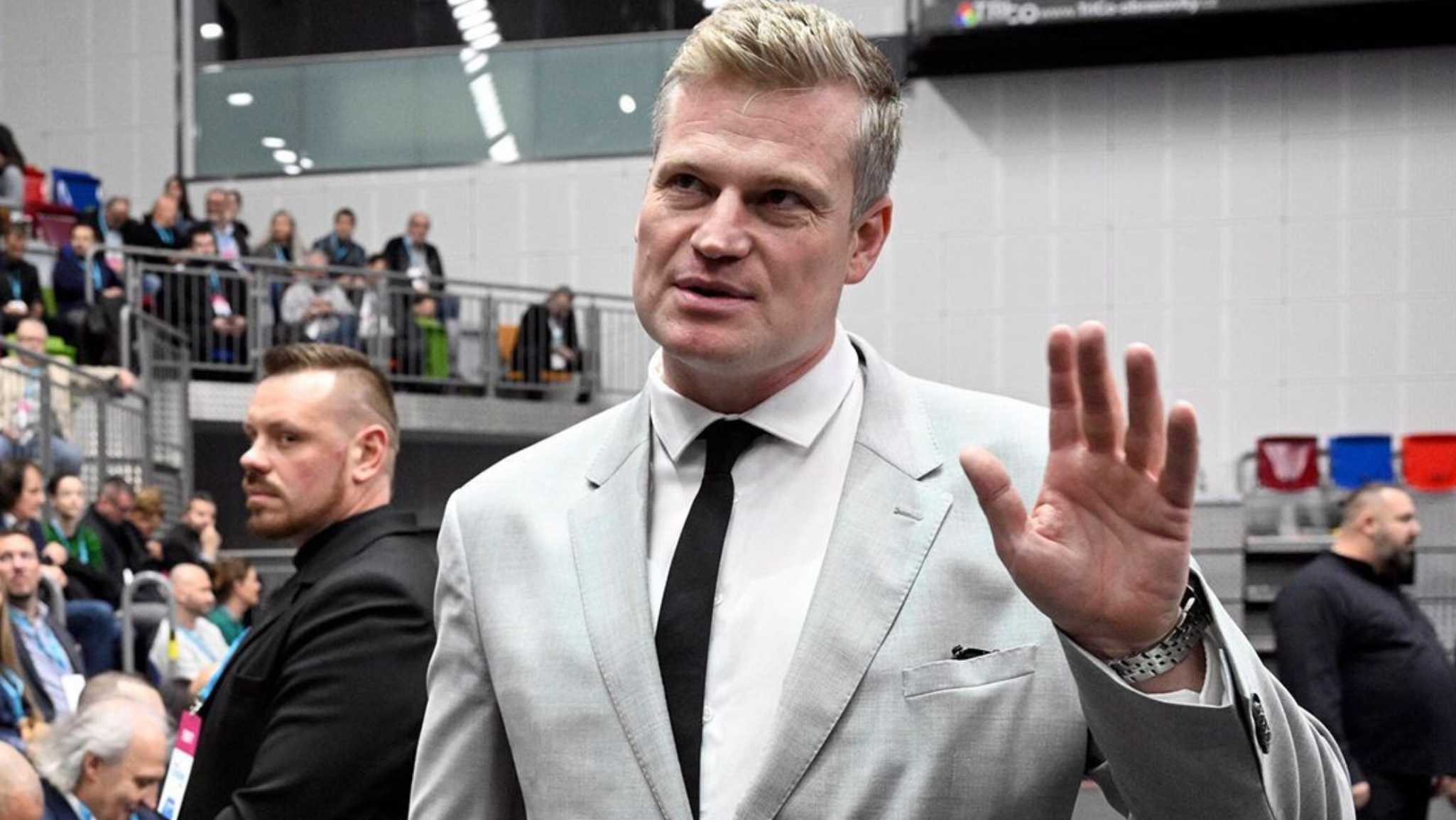 Czech President Voices Opposition to Cabinet Nominee Who Made Nazi Salute