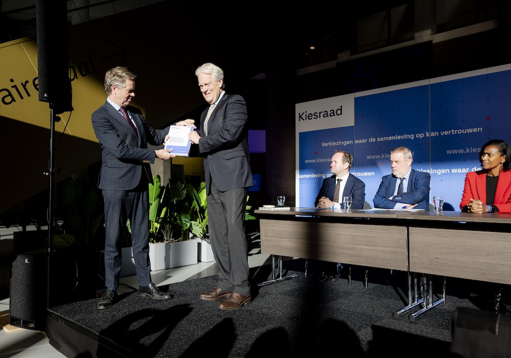 Electoral council confirms results, D66 wins by almost 30,000