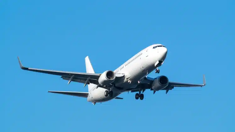 FAA issues warning, Venezuela airspace closed